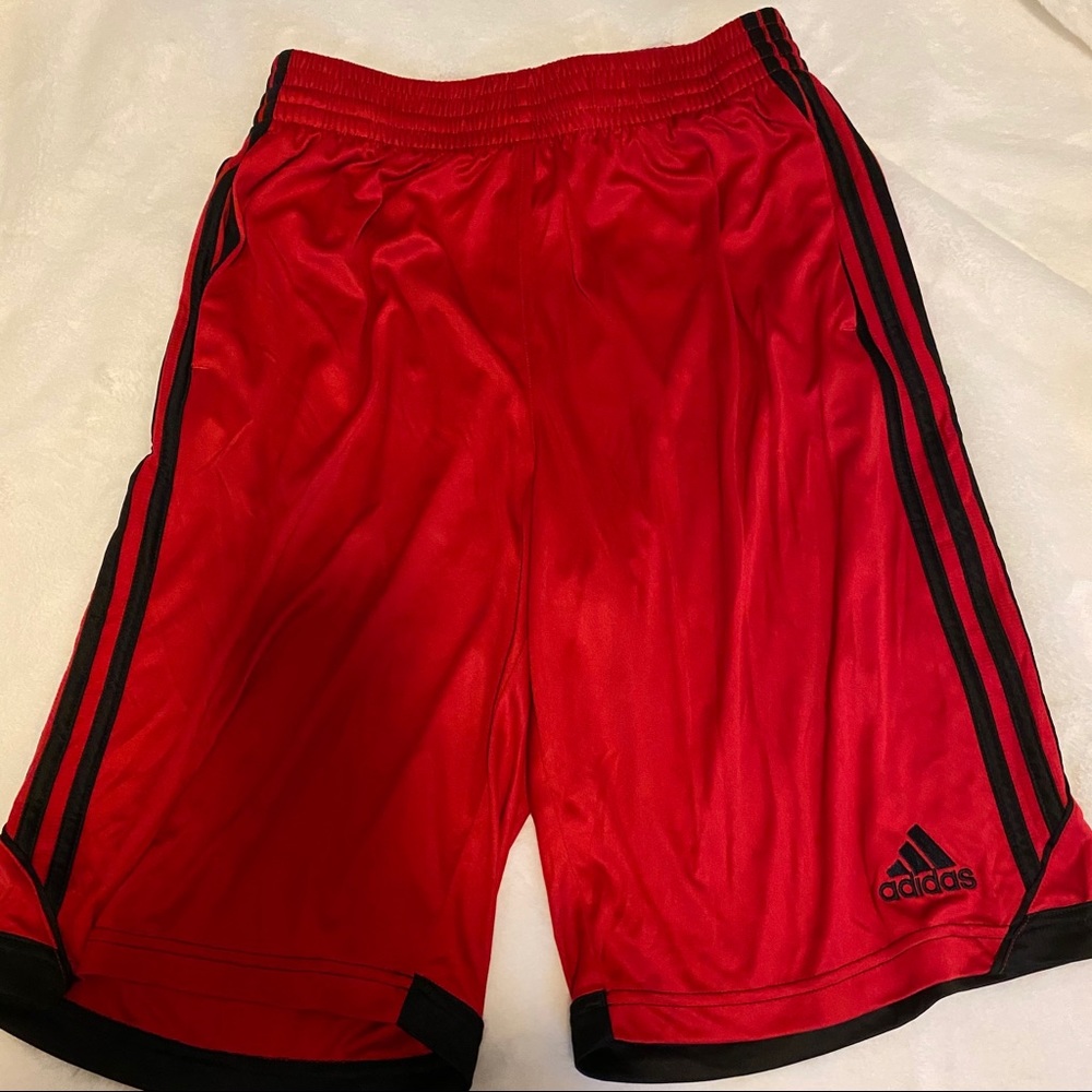 Adidas Men’s size large